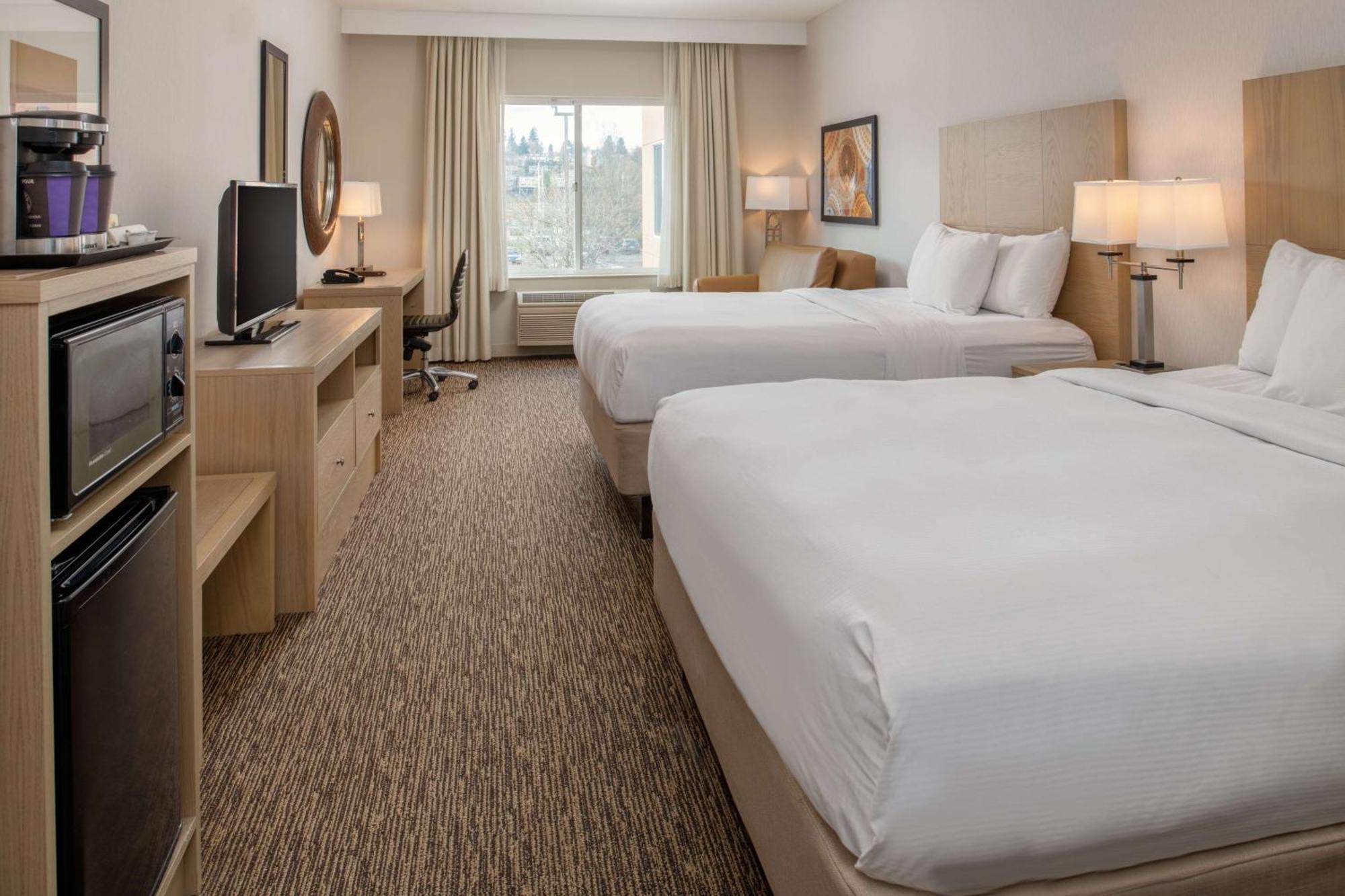 Doubletree By Hilton Olympia Hotel Exterior foto